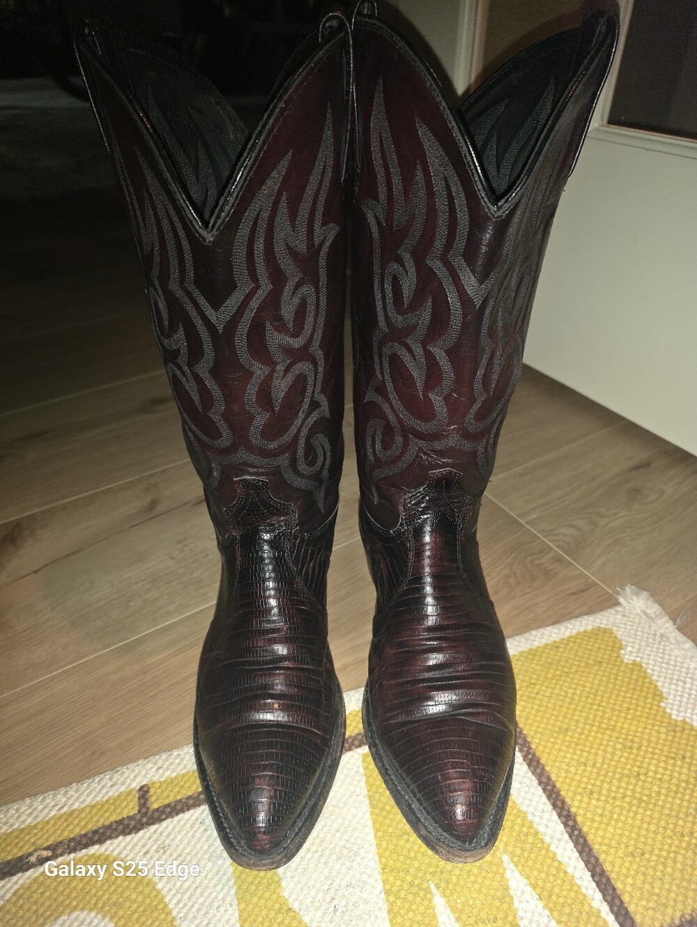 Mens  J. Chisholm Leather Burgundy Cowboy Boots, Style 8973, Men's 10D